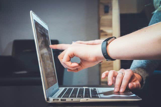 Digital assistanse: identitet, samtykke og personvern i praksis